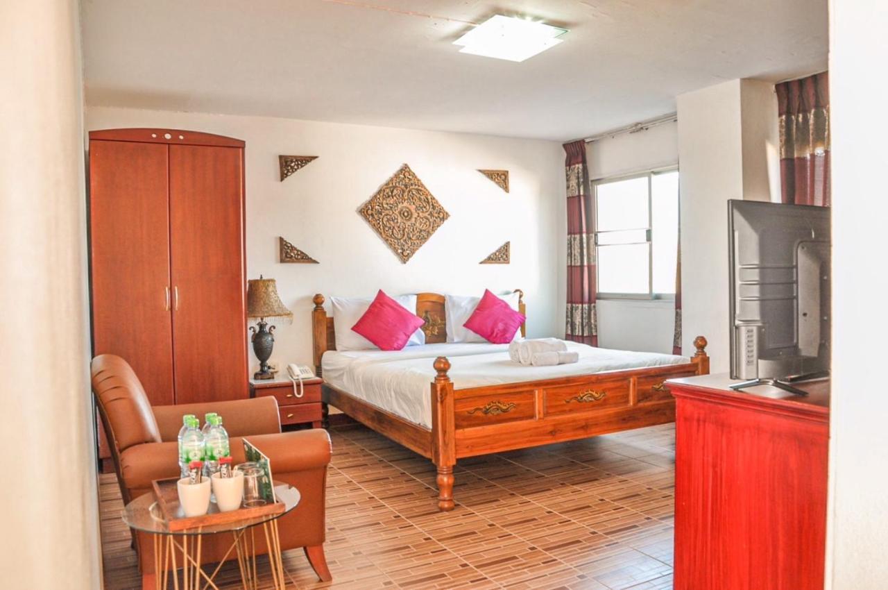 Regent Lodge Lampang Dış mekan fotoğraf