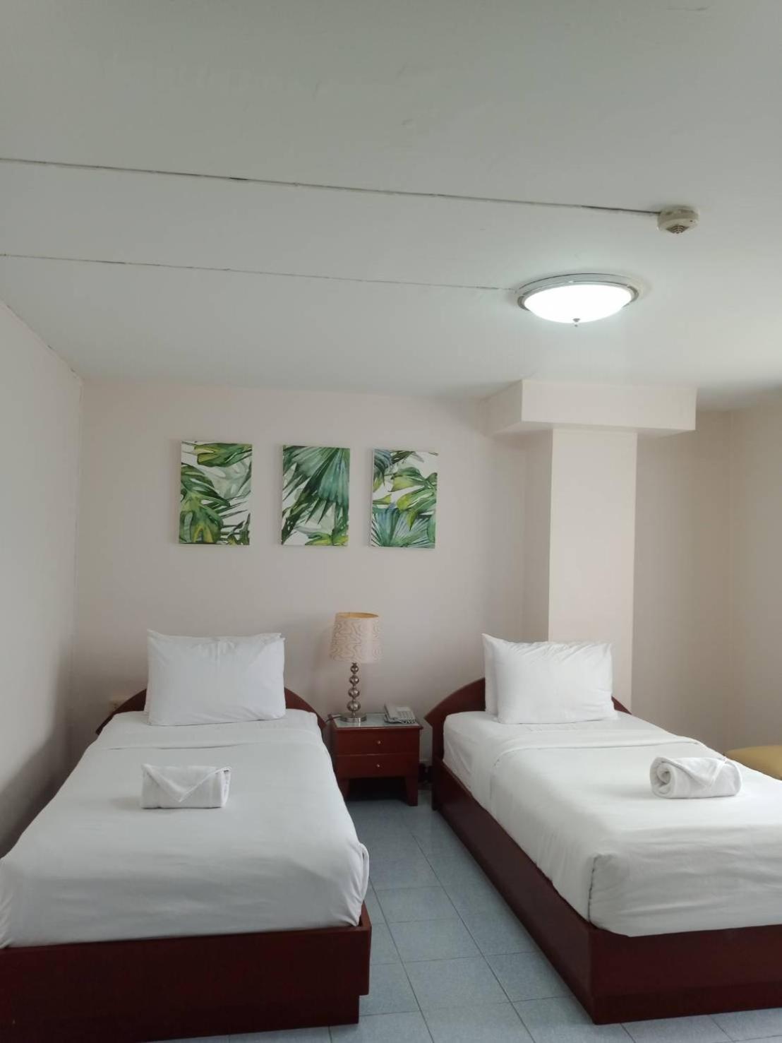 Regent Lodge Lampang Dış mekan fotoğraf