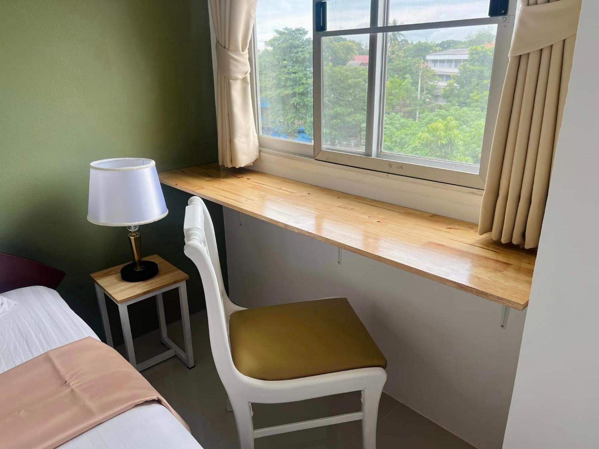Regent Lodge Lampang Dış mekan fotoğraf