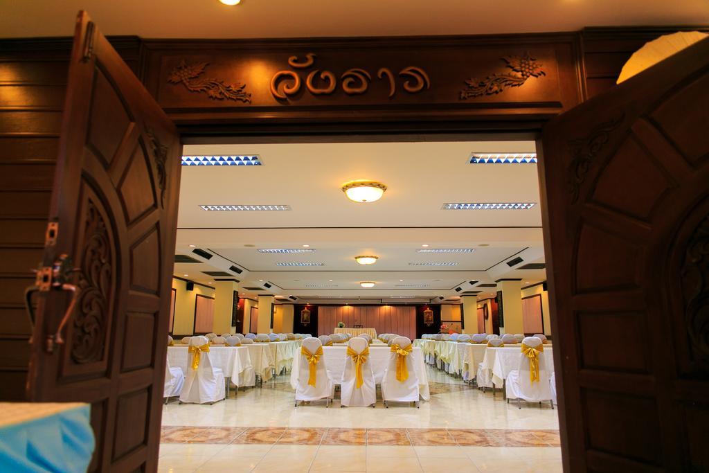 Regent Lodge Lampang Dış mekan fotoğraf