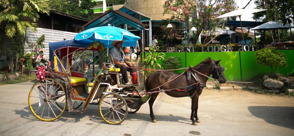 Regent Lodge Lampang Dış mekan fotoğraf